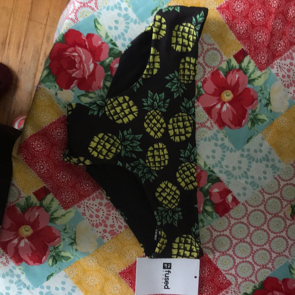 Fused Hawaii Cheeky bottoms S